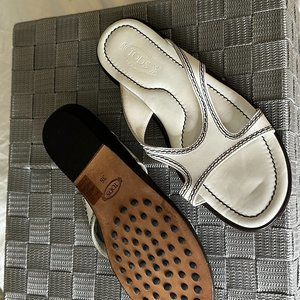 Tod's white sandal